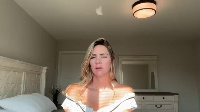 QueenJayJ