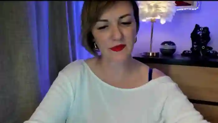 2025/07/30/mfc-eroticfelizia-15-48-41