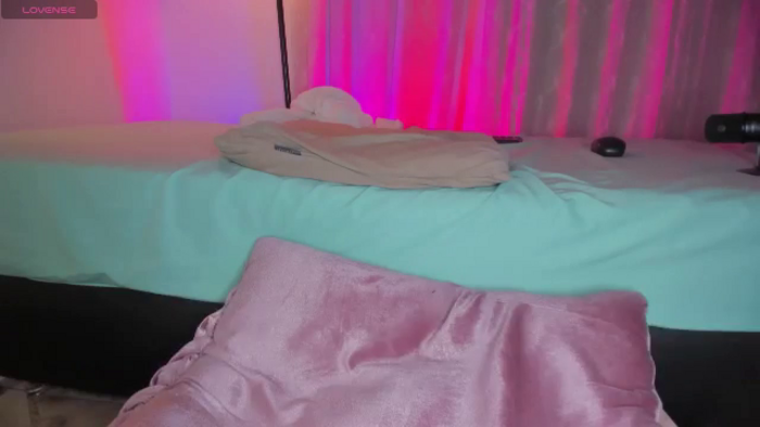 Shy_booty18
