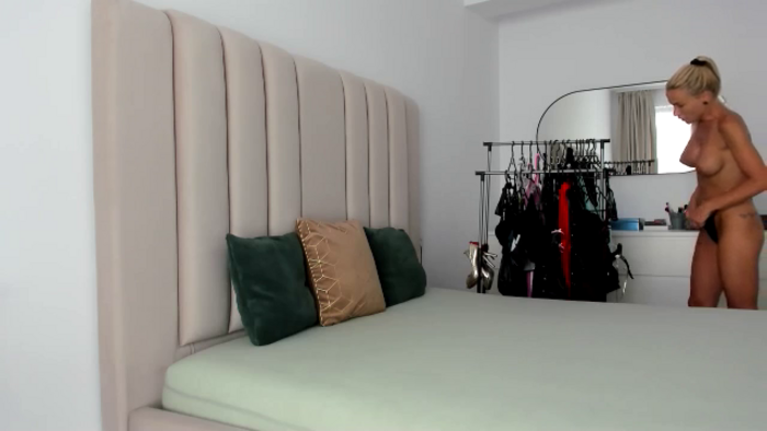 HRYSTINA_