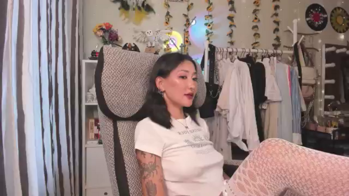 KellyAsian