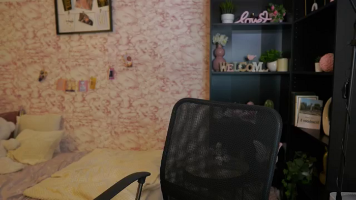 NicoletteShea