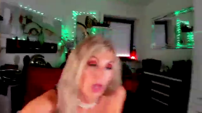 Hotmilf83