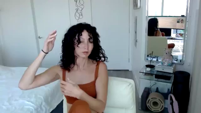 Minnie_B00M