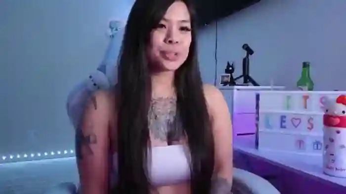 2025/08/08/mfc-bdaydolllface-05-22-56