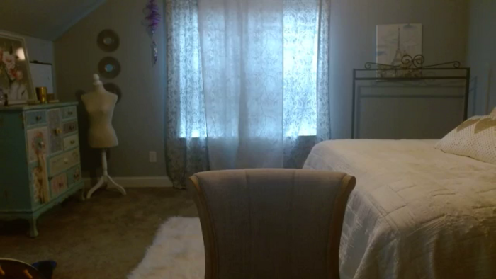 ellakane699