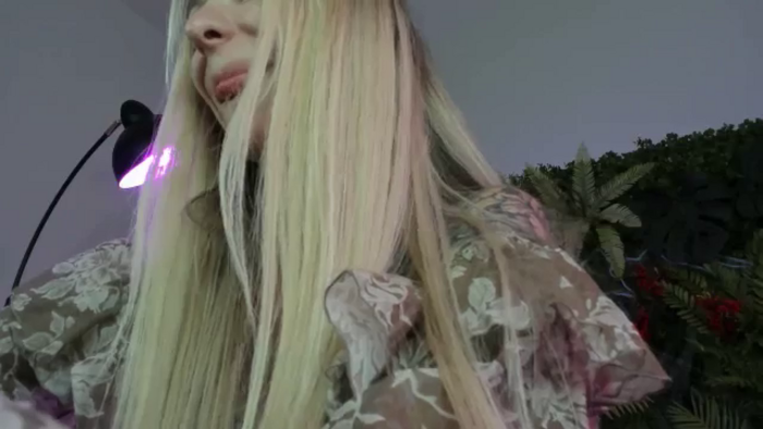 Horny_Blond