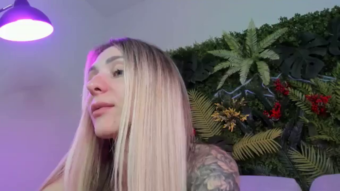Horny_Blond