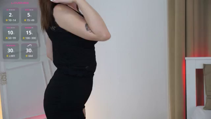 Layla_white