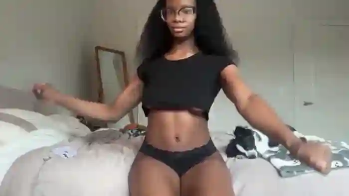 2025/08/13/mfc-serenitypoisi-13-42-04