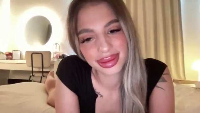 aryaaxo