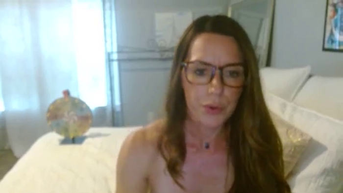 ellakane699