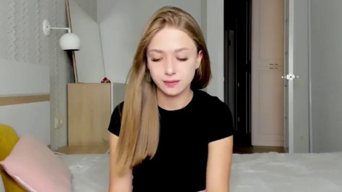 LovelyElle