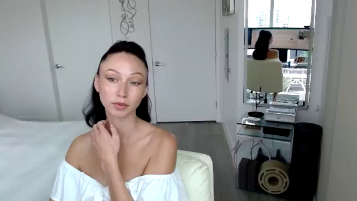 Minnie_B00M