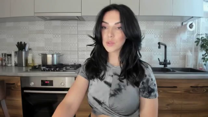 MissNelly_