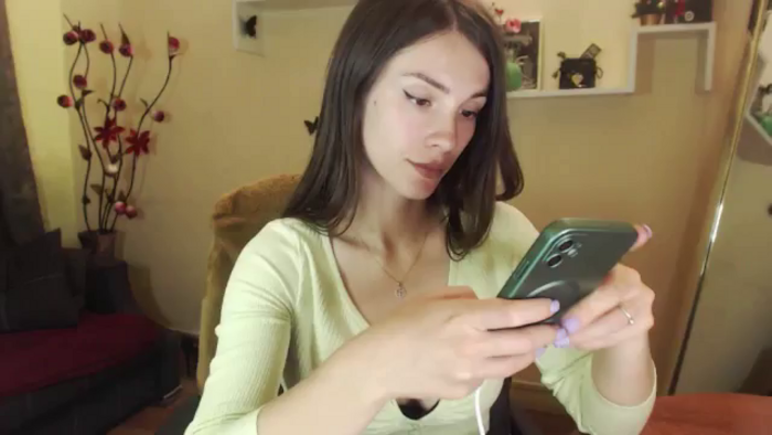 MiaRoony