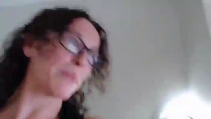 2025/08/19/mfc-sarah_stark-13-02-04