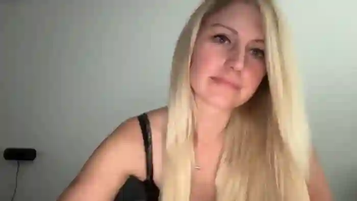 2025/08/19/mfc-snowcheer93-16-25-17