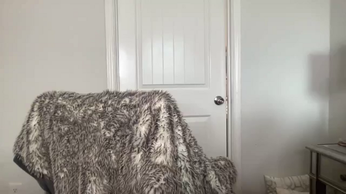 torireigns1