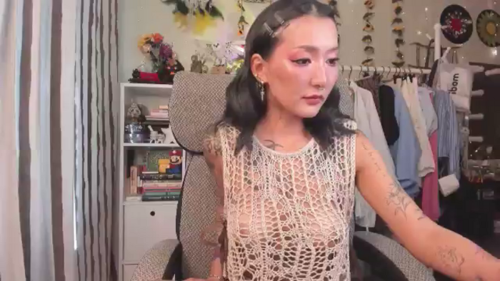 KellyAsian