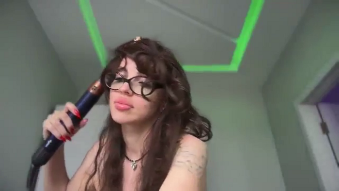 UGLYGIRL_