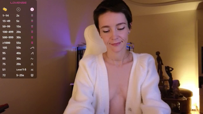 Alisija_