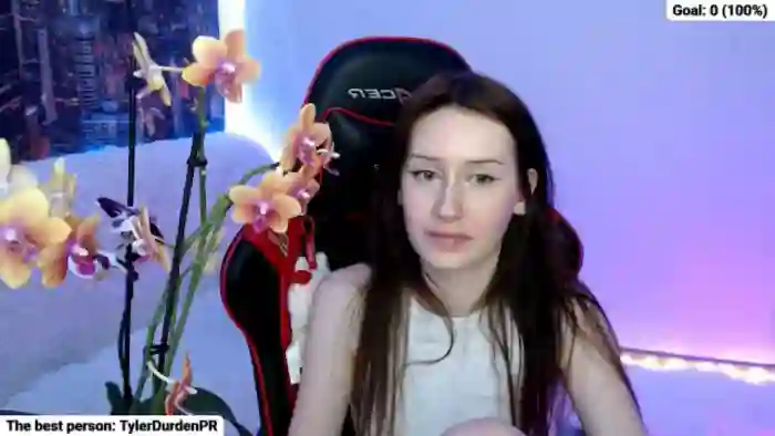 2025/08/24/mfc-honey_dream-00-46-19