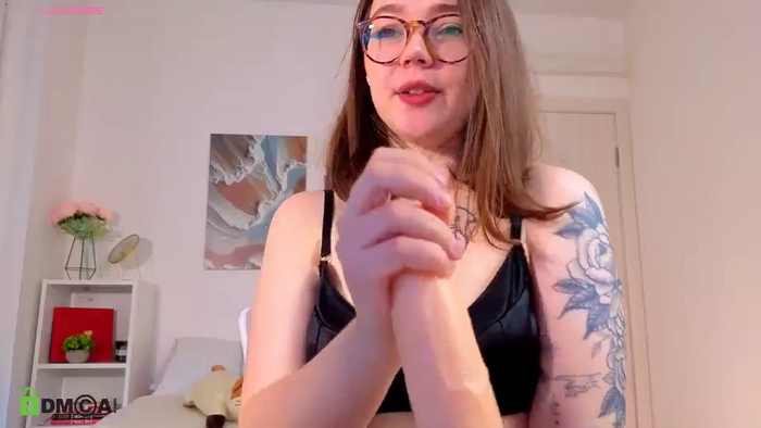 Milly_Saint