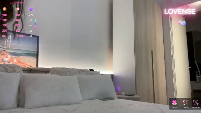 Serena_Devine