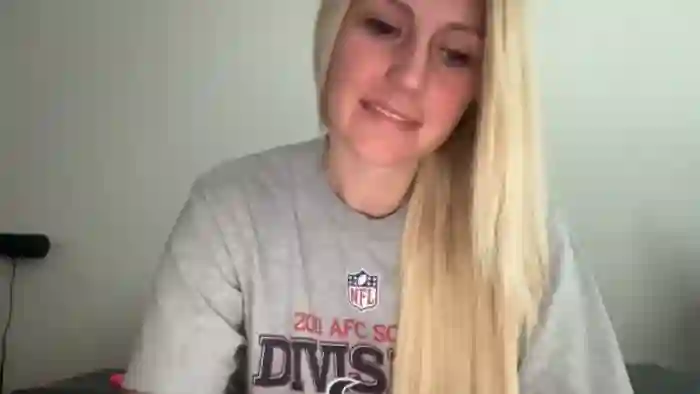 2025/08/25/mfc-snowcheer93-16-19-26