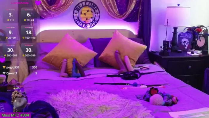 LadyBeeTrixxx