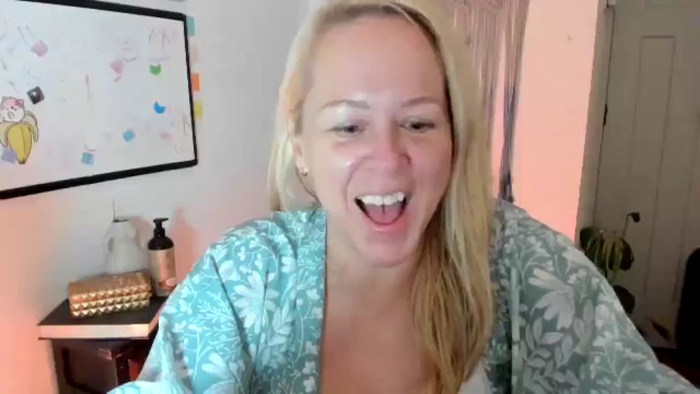 GoodGurlGina