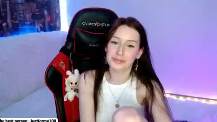 2025/08/29/mfc-honey_dream-23-35-35