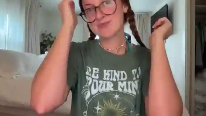 2025/08/29/mfc-journeyjade-19-44-50