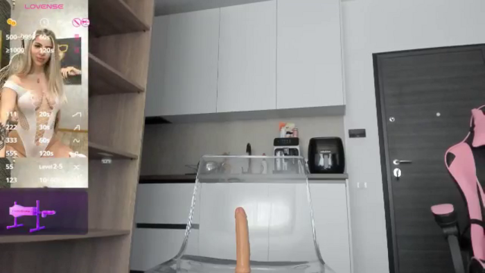 Megan_Ros
