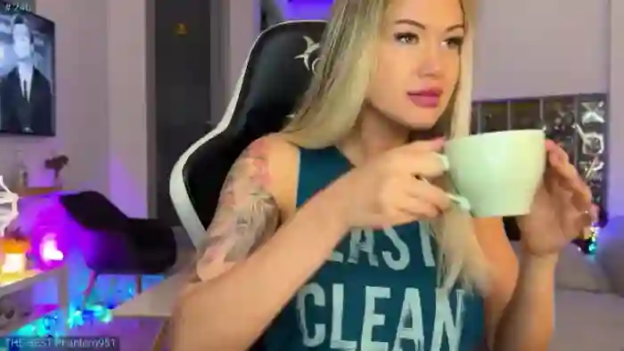 2025/08/30/mfc-alexiangel-05-09-08