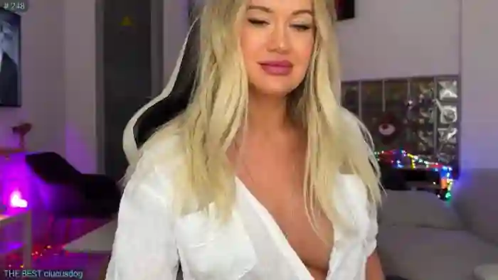 2025/08/30/mfc-alexiangel-15-52-54