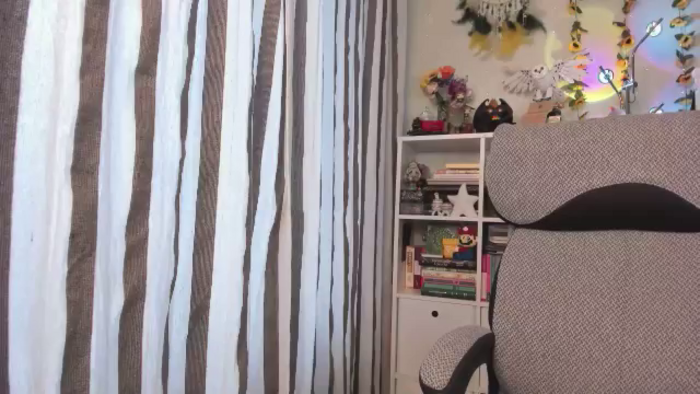 KellyAsian