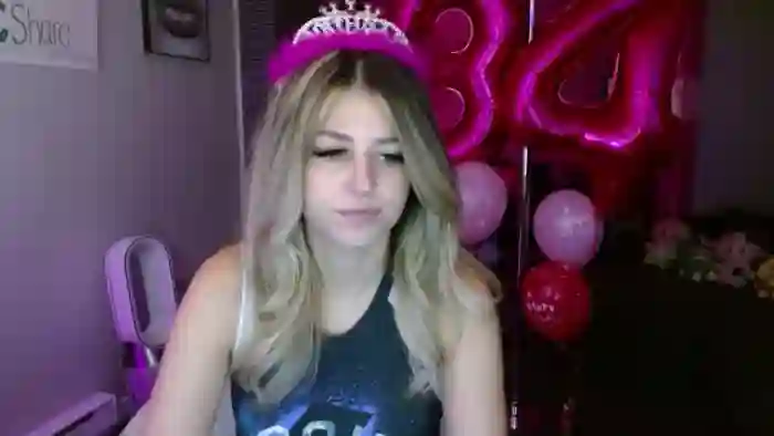 2025/08/30/mfc-serafina-03-40-57