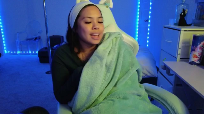 Dolllface