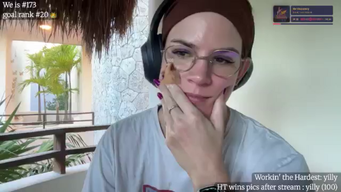 Gia_Hill