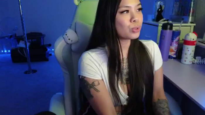 dolllface