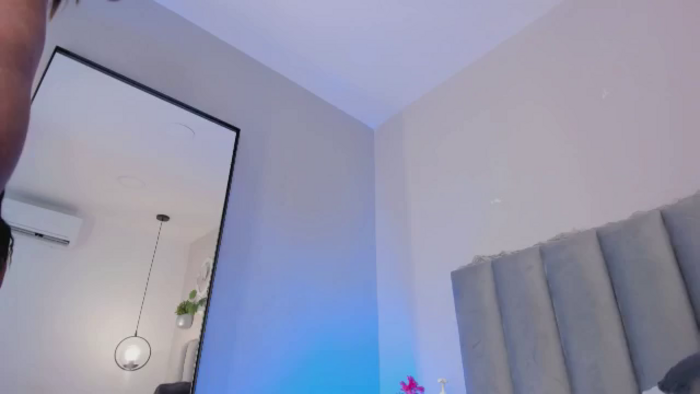 EmelyDeluxe