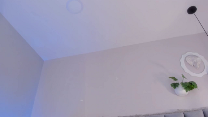 EmelyDeluxe