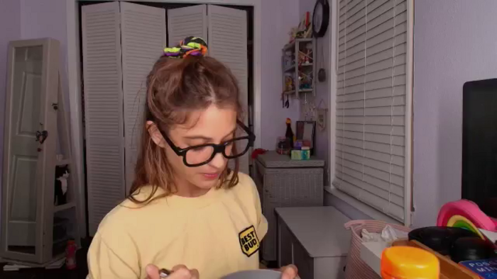 NaomiDee