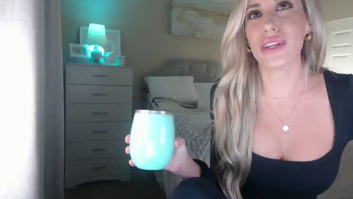 Queen_bambii