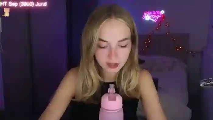 2025/09/10/mfc-aliannaa-17-38-38