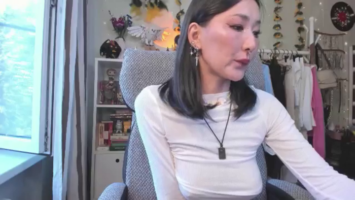KellyAsian