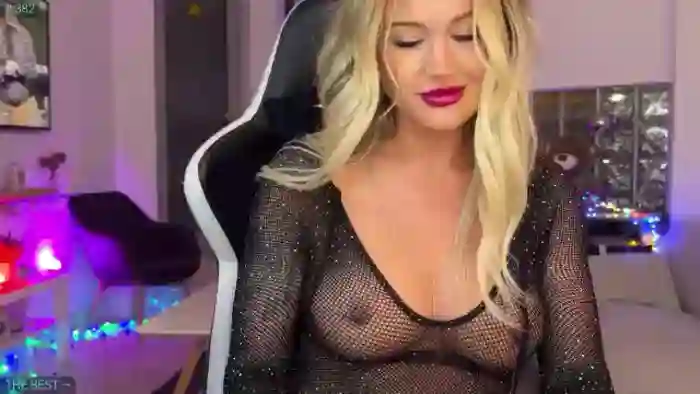 2025/09/12/mfc-alexiangel-15-44-41