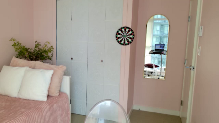 BellaBaxter